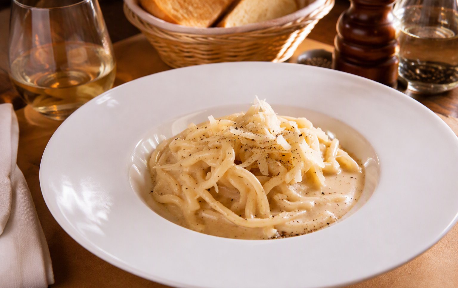 Pici cacio e pepe